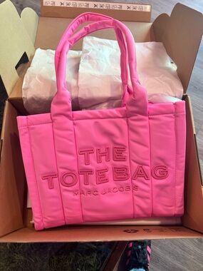 Marc Jacobs Medium Hot Pink Quilted 'The ToteBag' Tote